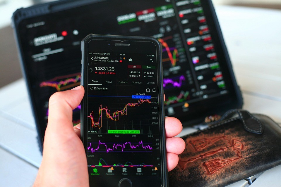 Belajar Investasi Digital: Langkah Aman Cegah Rugi bagi Pemula